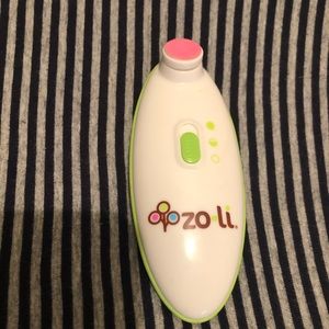 Zola Buzz B electric nail trimmer.